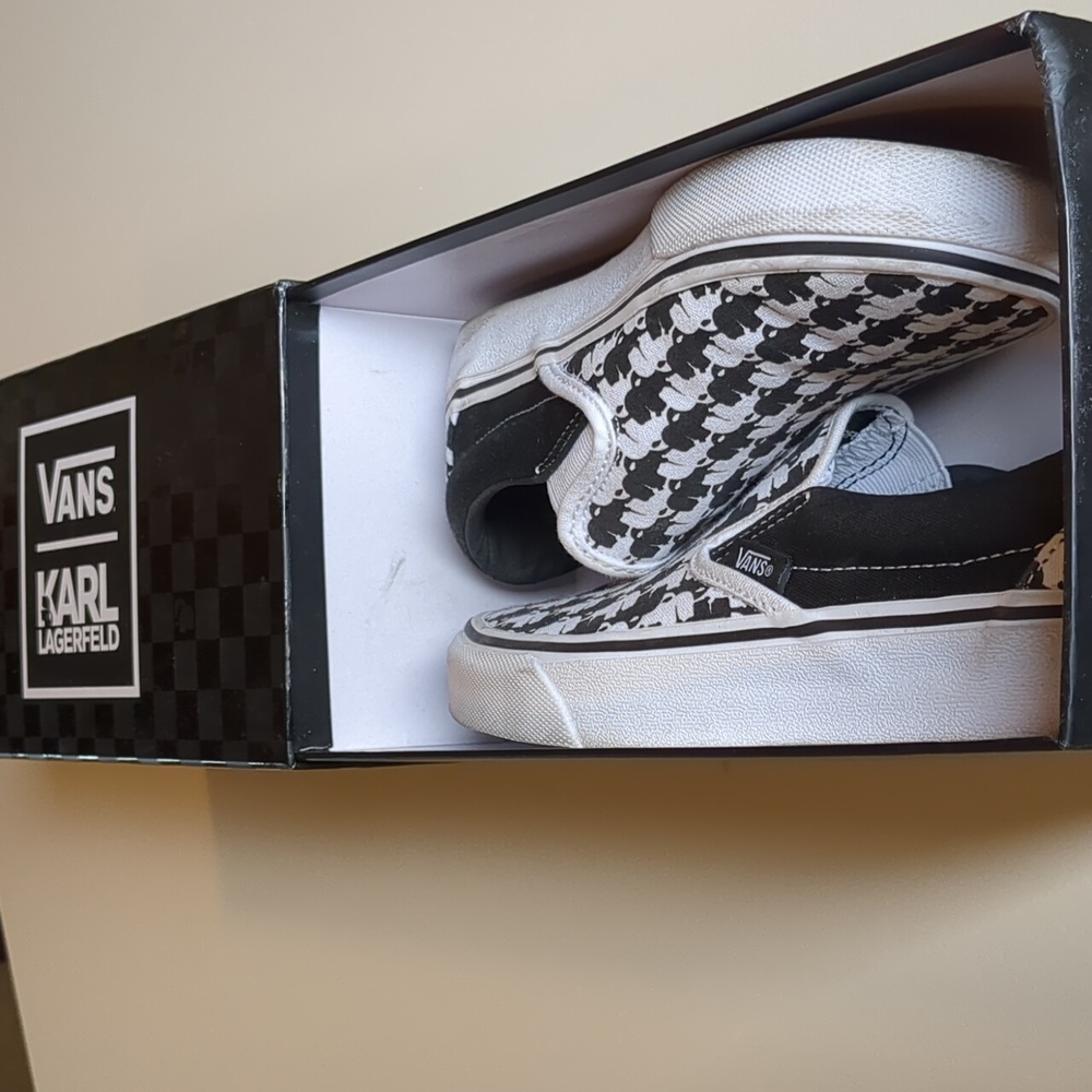Vans Karl Lagerfeld: Off the Wall Like New - Picture 3 of 9